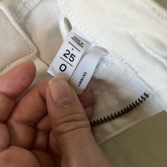 White denim jeans - Picture 5 of 5